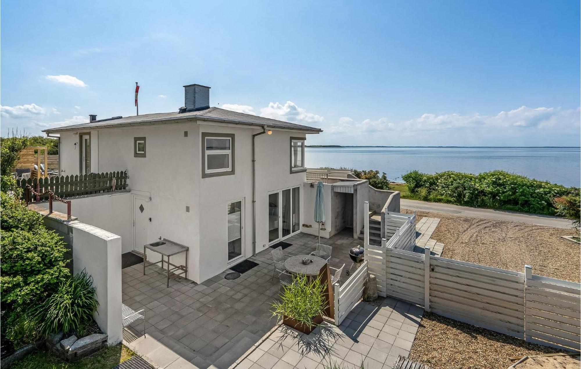 Lovely Home In Spottrup With Wifi Lihme Екстериор снимка