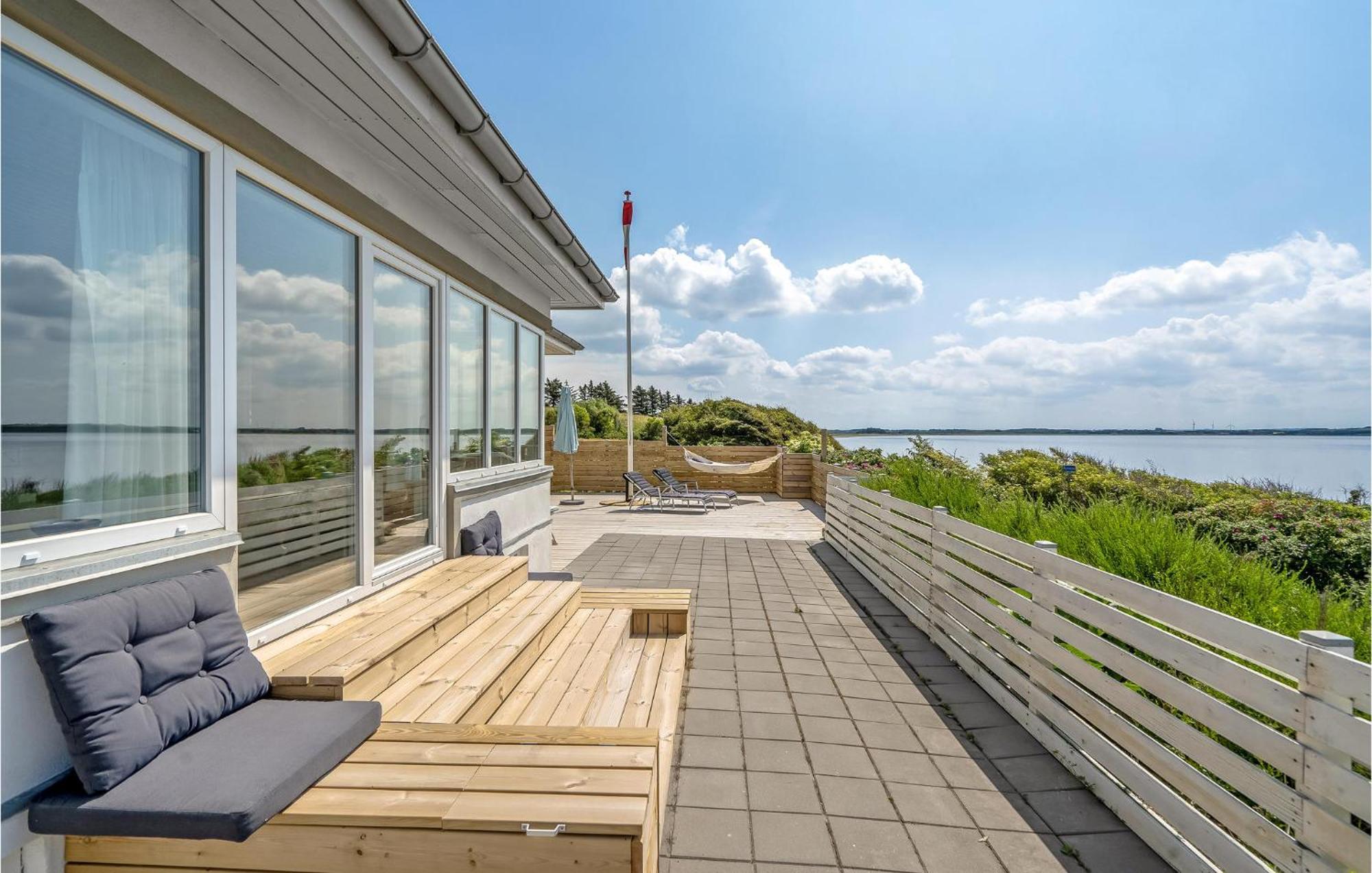 Lovely Home In Spottrup With Wifi Lihme Екстериор снимка